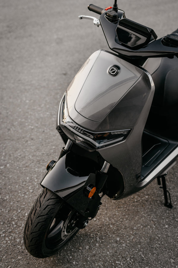 Zero LS1 front bodywork and handlebars